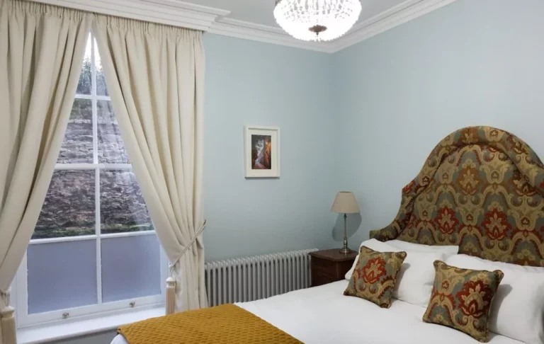 Bishops Gate Hotel