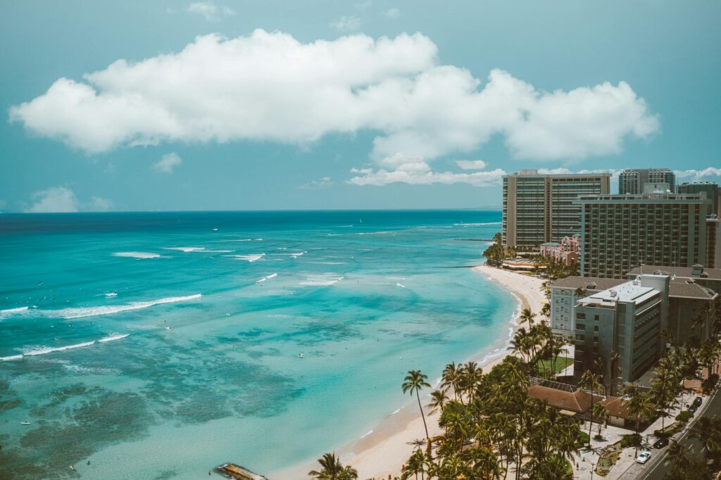 “Luxury Hotels Expand Into Asia: Insights from Skift News”
