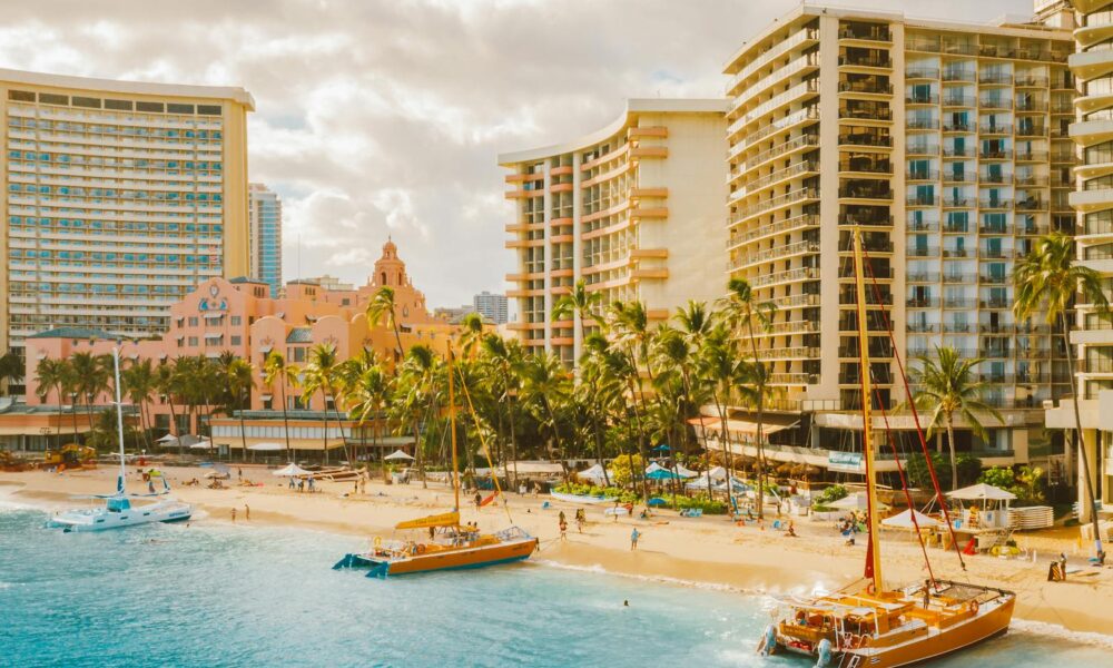 “Luxury Hotels Expand Into Asia: Insights from Skift News”