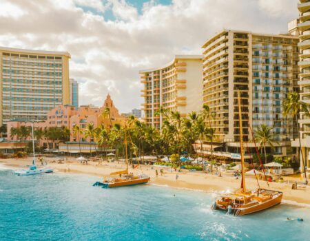 “Luxury Hotels Expand Into Asia: Insights from Skift News”