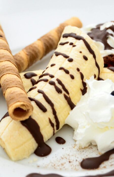 8 People Sickened with Seafood Poisoning at Luxury 5-Star Hotel