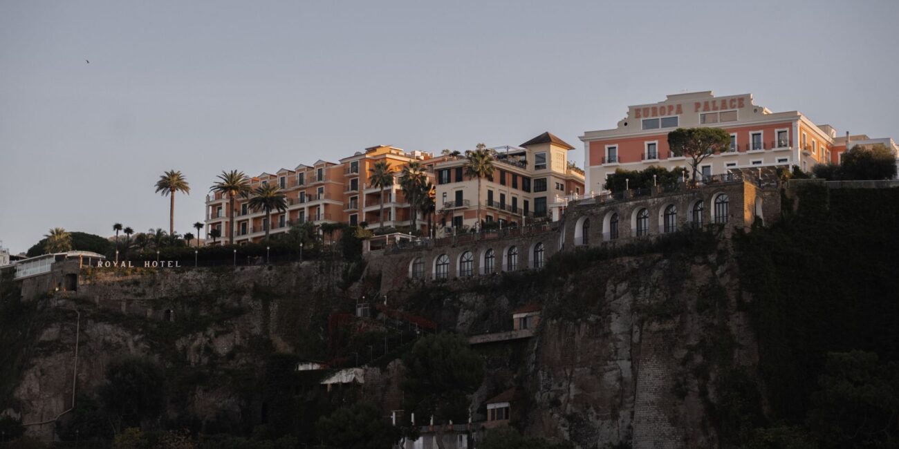These 5-Star Hotels Allow You to Enjoy Luxury Experiences as a Non-Guest